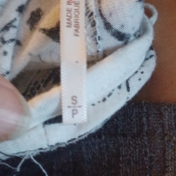 Free People Tripoli embroidered large, oversized top size Small - Picture 6 of 8